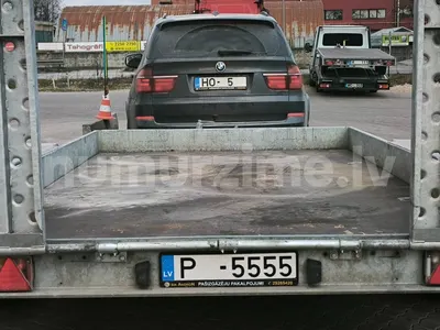 Numurs P-5555